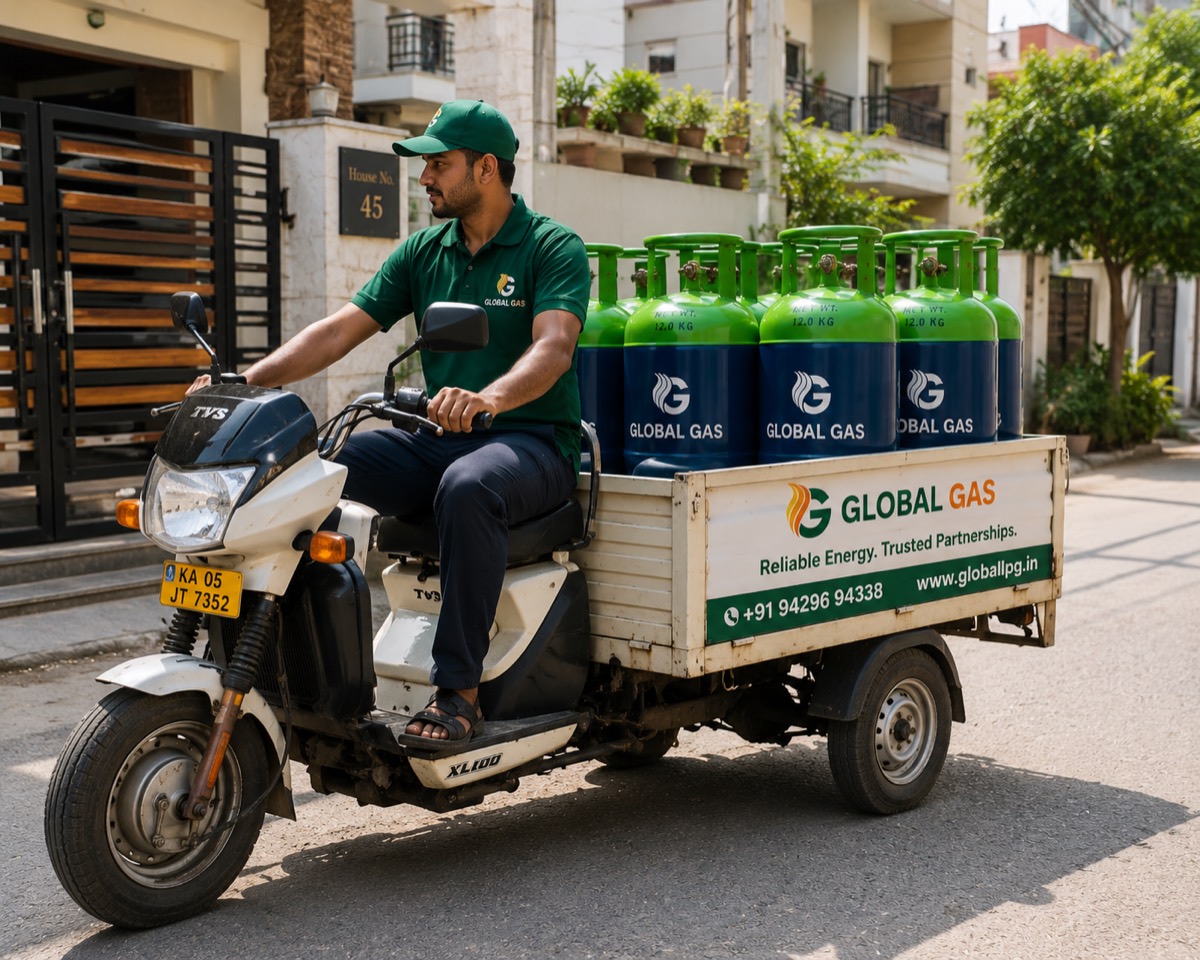Global Gas delivery vehicle with cylinders